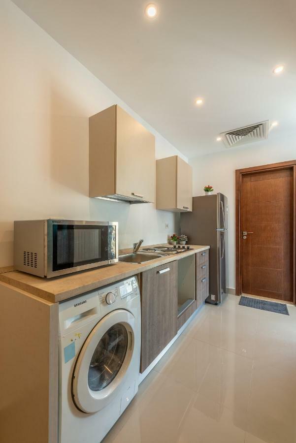 Golden Apartments Pool View 1-Bedroom Apartment In G-Cribs, El Gouna ฮูร์กาดา ภายนอก รูปภาพ